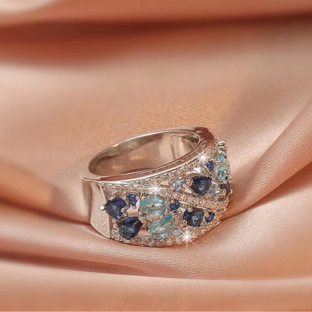 WHIETGOLD ETERNITY  PRINCESS CUT BRIDAL WEDDING RING
